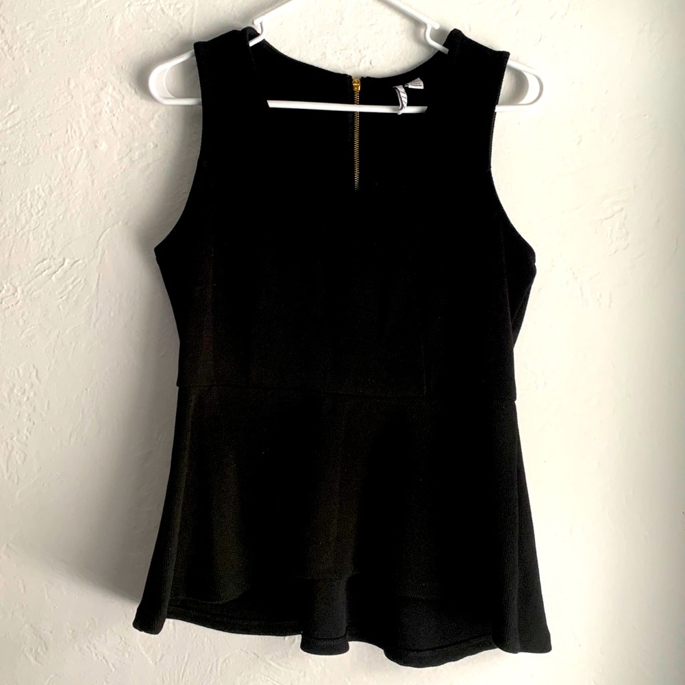Elle sleeveless top